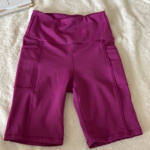 Small biker shorts high rise